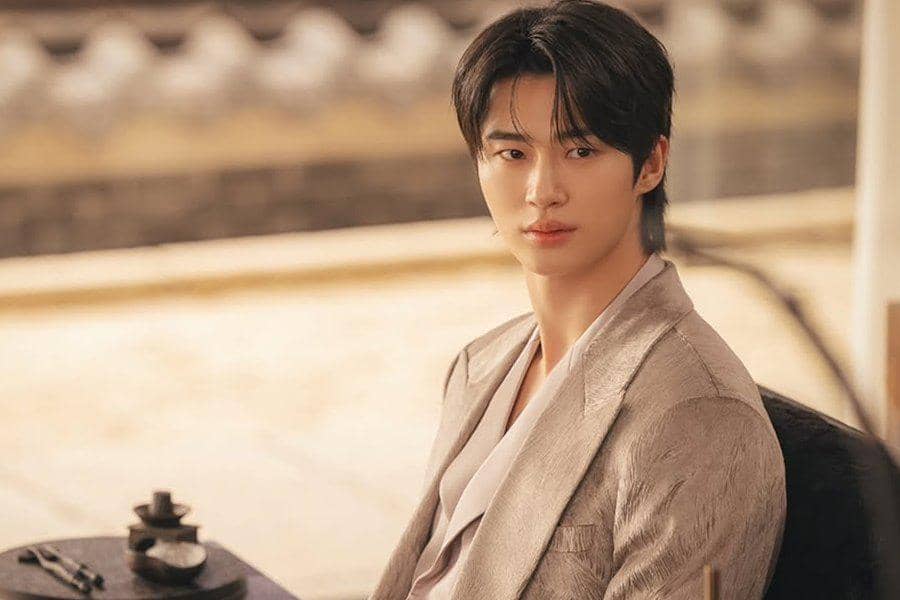 still cut drama Korea Perfect Crown