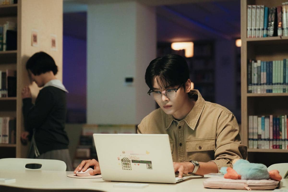 still cut drama Absolute Value of Romance