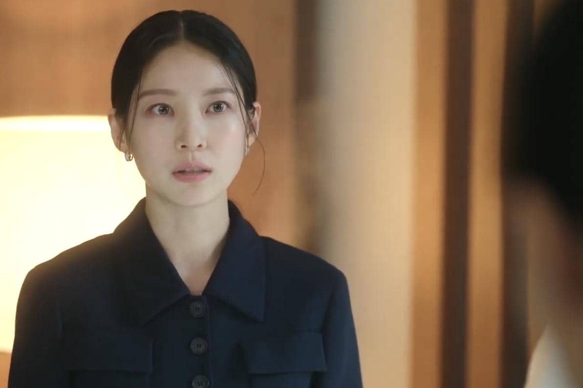 Yoon Yi Rang (Gong Seung Yeon) dalam drakor Perfect Crown 