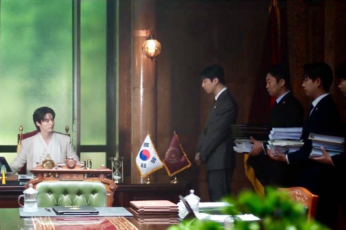 cuplikan drakor Perfect Crown 