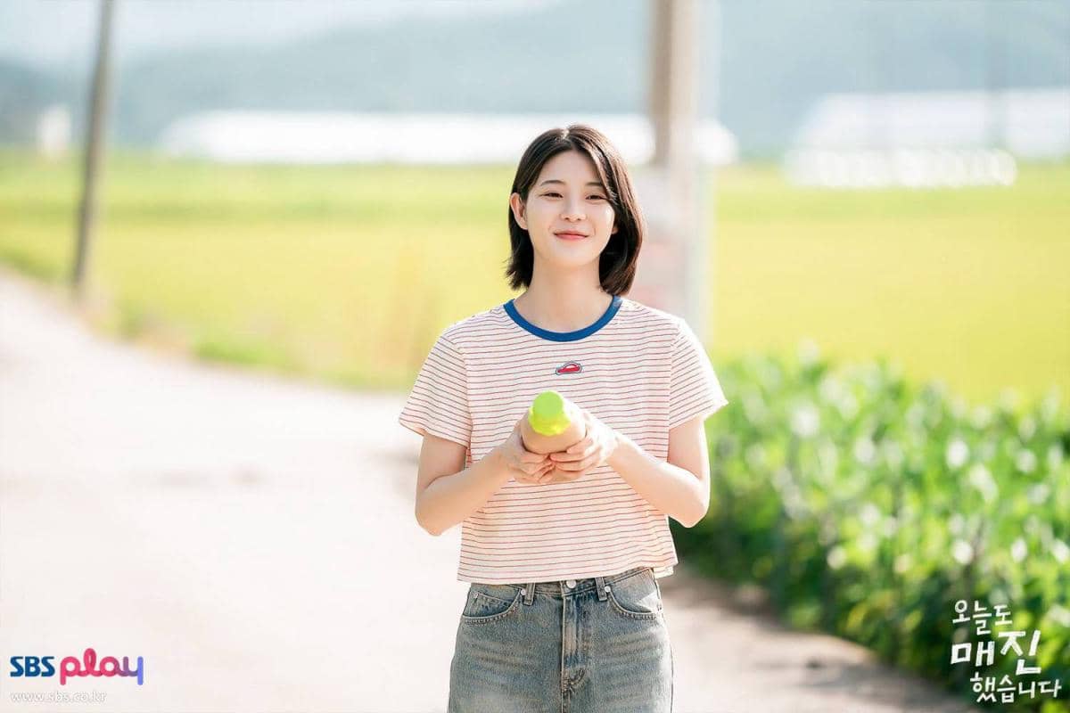  Still cut drama Sold Out On You