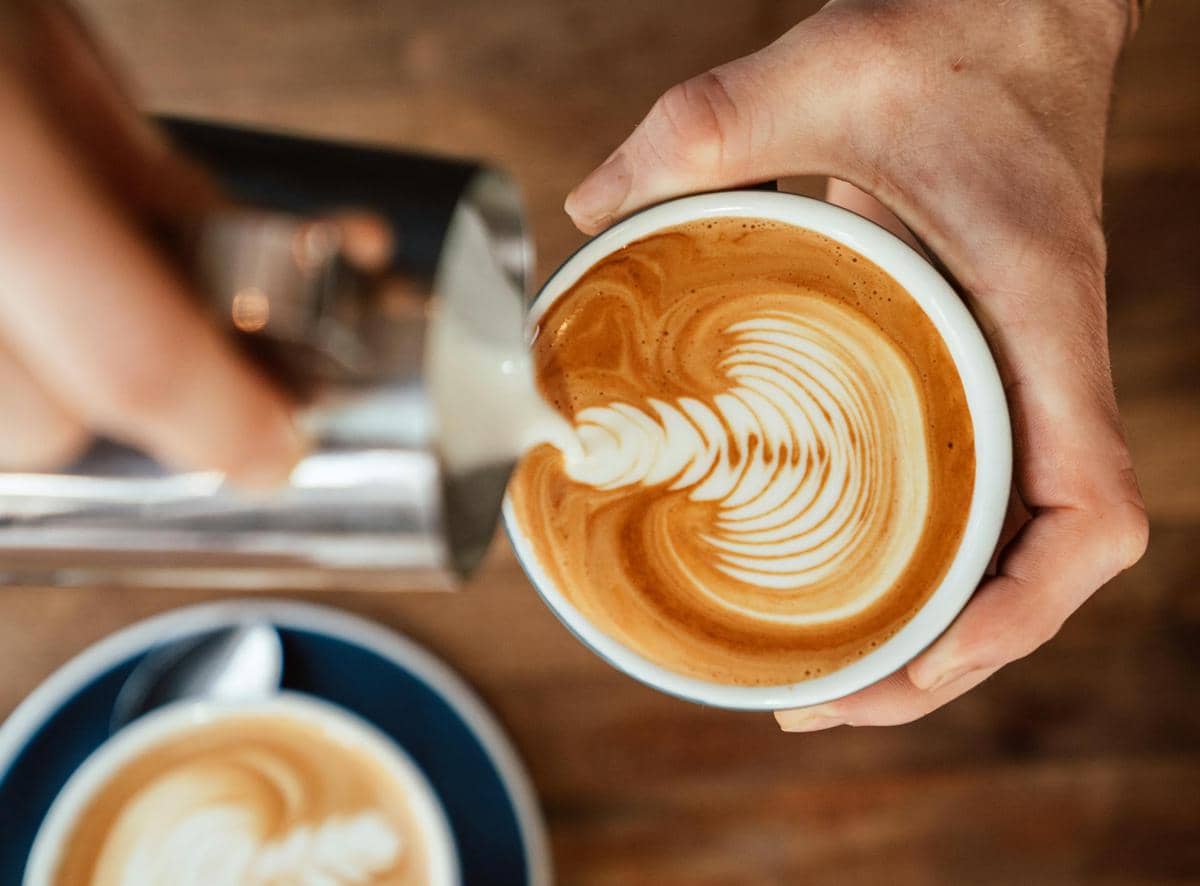 5 Tips Belajar Latte Art agar Hasilnya Lebih Rapi dan Konsisten