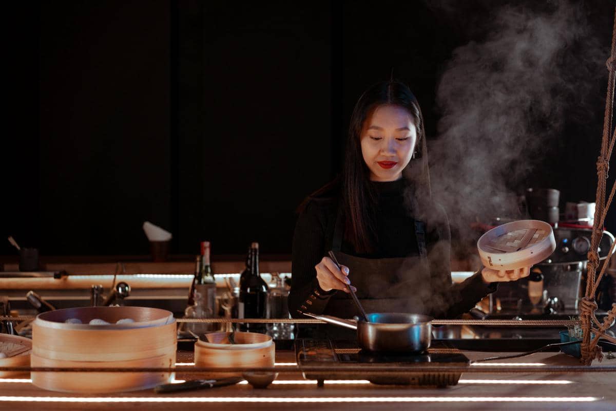 ilustrasi memasak (pexels.com/Mikhail Nilov)