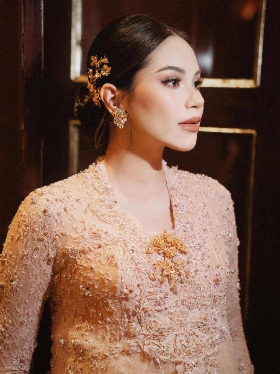 Alyssa Daguise di acara siraman dan pengajian El Rumi