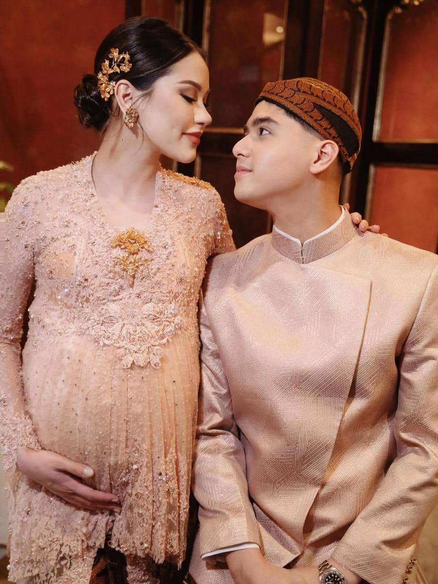 Alyssa Daguise di acara siraman dan pengajian El Rumi