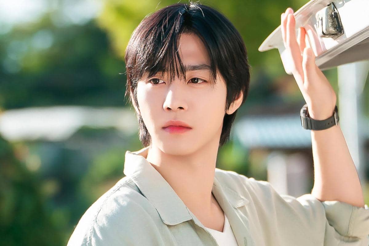 Still cut drama Sold Out on You