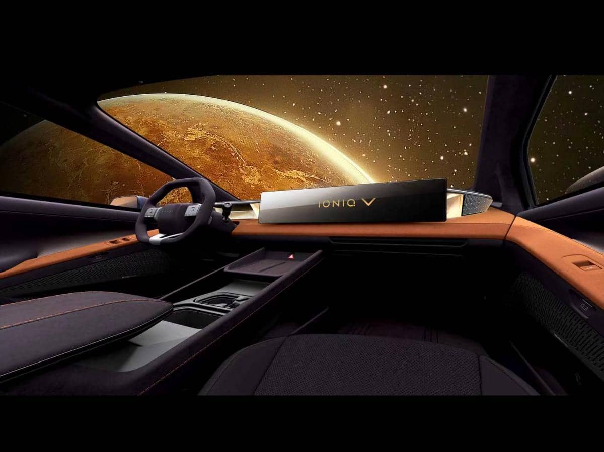ioniq-v-img-2-260423.jpg