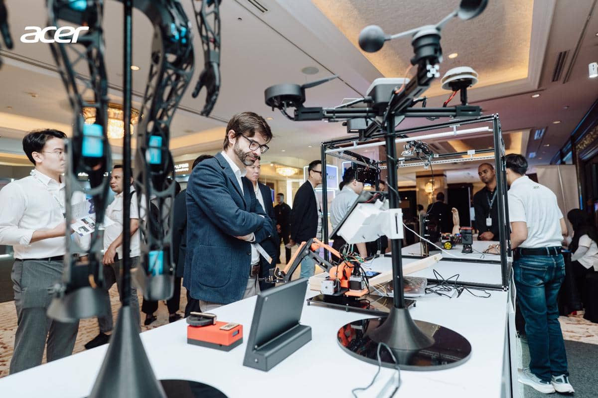Foto booth Robotics dalam Acer Edu Summit.jpg