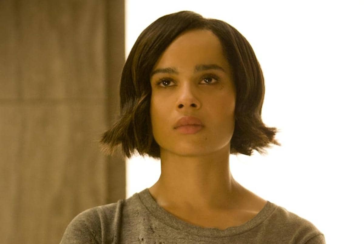 Zoe Kravitz Dikabarkan Tunangan dengan Harry Style, Ini Profilnya!