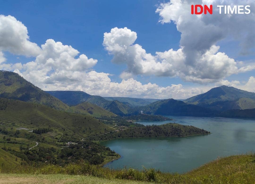 Dari Jakarta ke Desa, Bisnis Drone Rico Jadi Favorit di Bukit Holbung