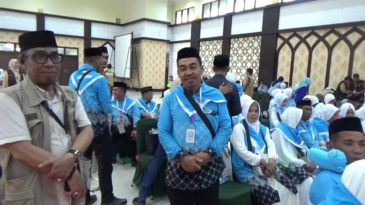 Asis Deng Lipung, pedagang ikan keliling asal Gowa berangkat haji tahun 2026. (Dok. Kemenhaj Sulsel)