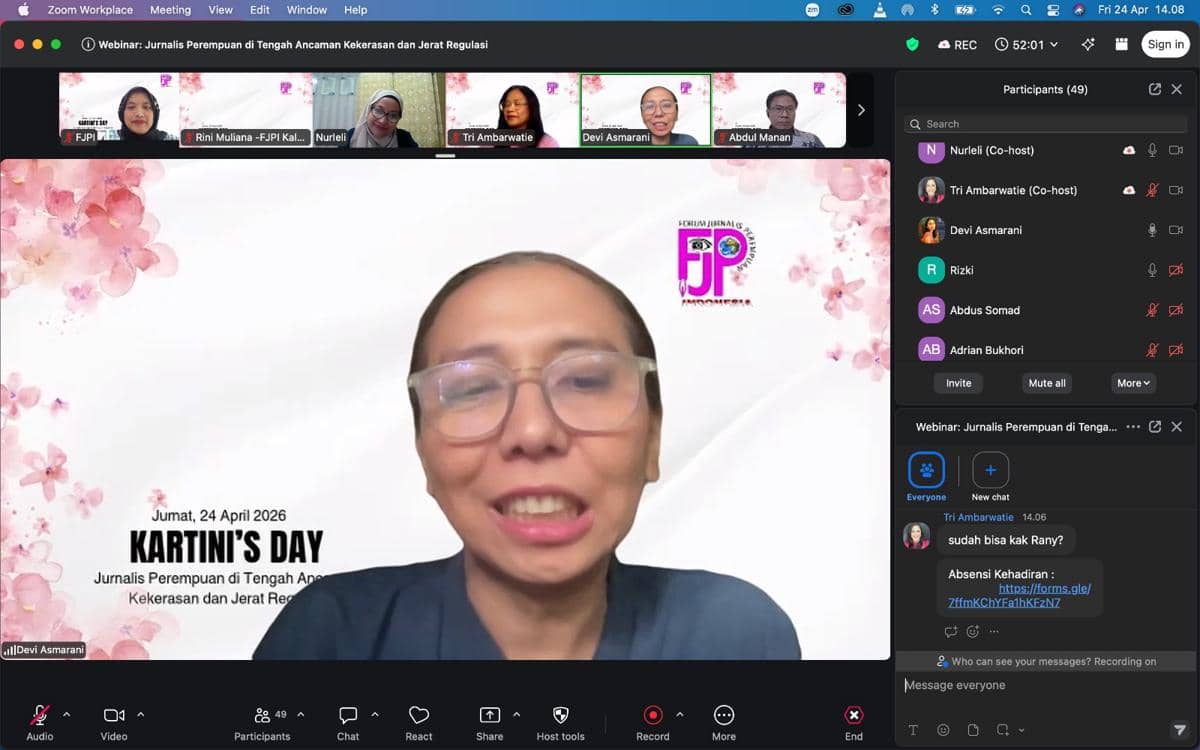 Founder Magdalene, Devi Asmarani, dalam diskusi bertajuk “Jurnalis Perempuan di Tengah Ancaman Kekerasan dan Jerat Regulasi," Jumat (24/4/2026).