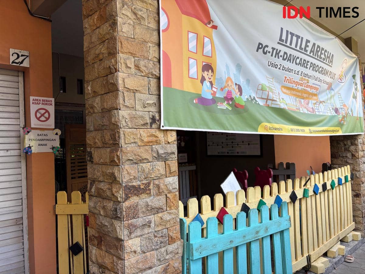 Daycare Little Aresha, di Jalan Pakel Baru Utara Nomor 27, Sorsutan, Umbulharjo, Yogyakarta, Sabtu (25/4/2026). (IDN Times/Herlambang Jati Kusumo)