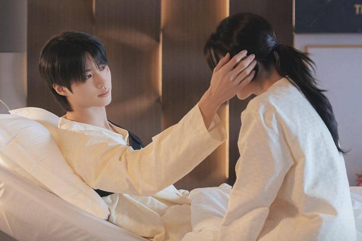 Still cuts Perfect Crown