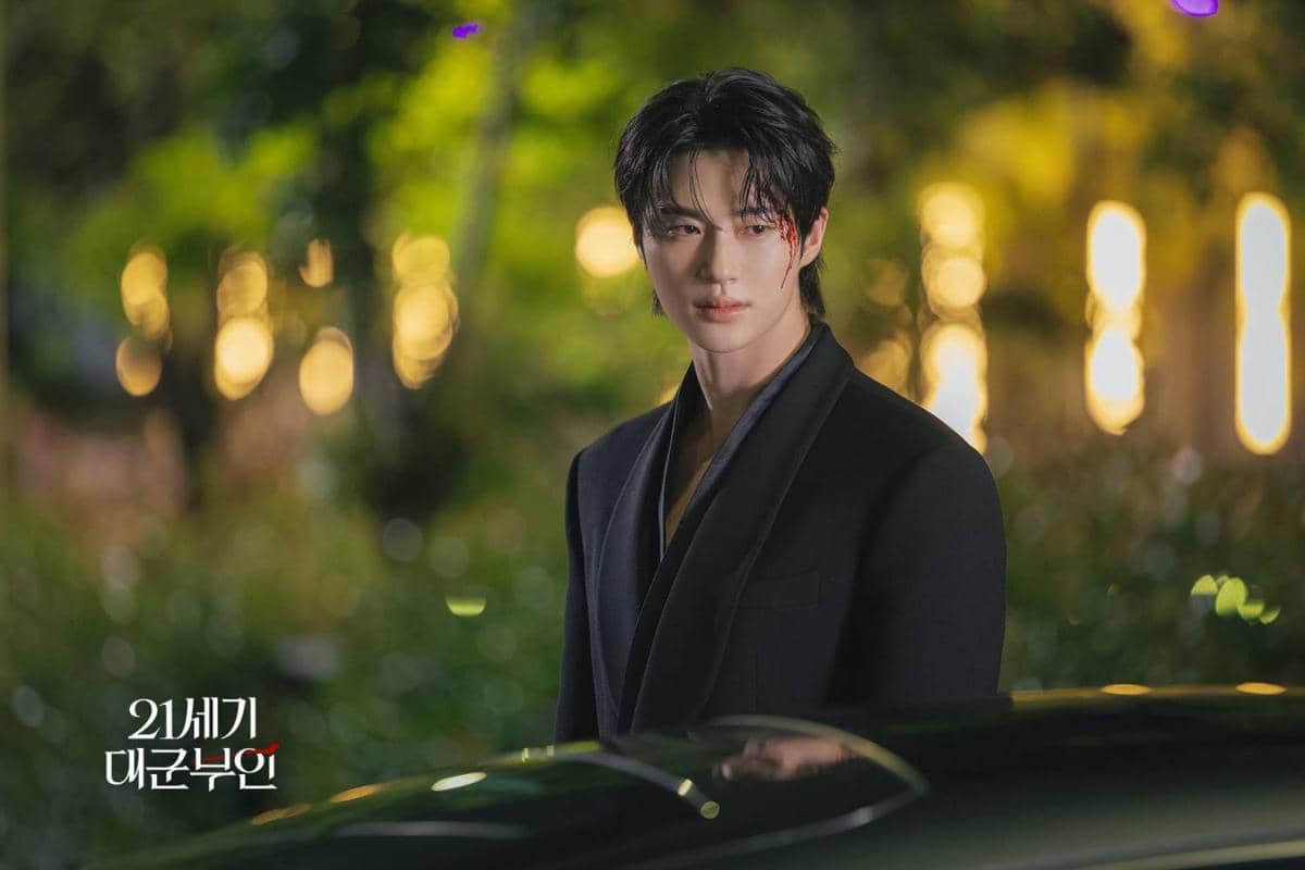 Cuplikan drama Korea Perfect Crown