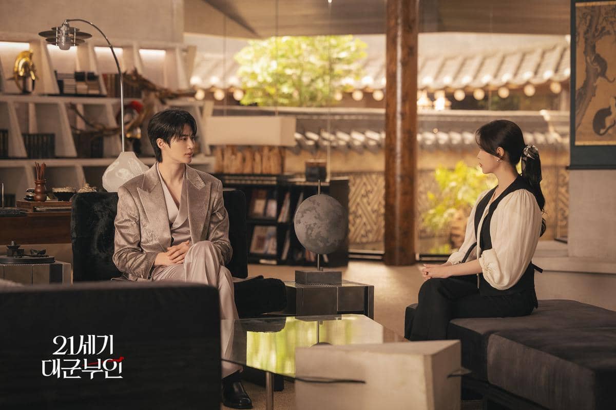 cuplikan drakor Perfect Crown