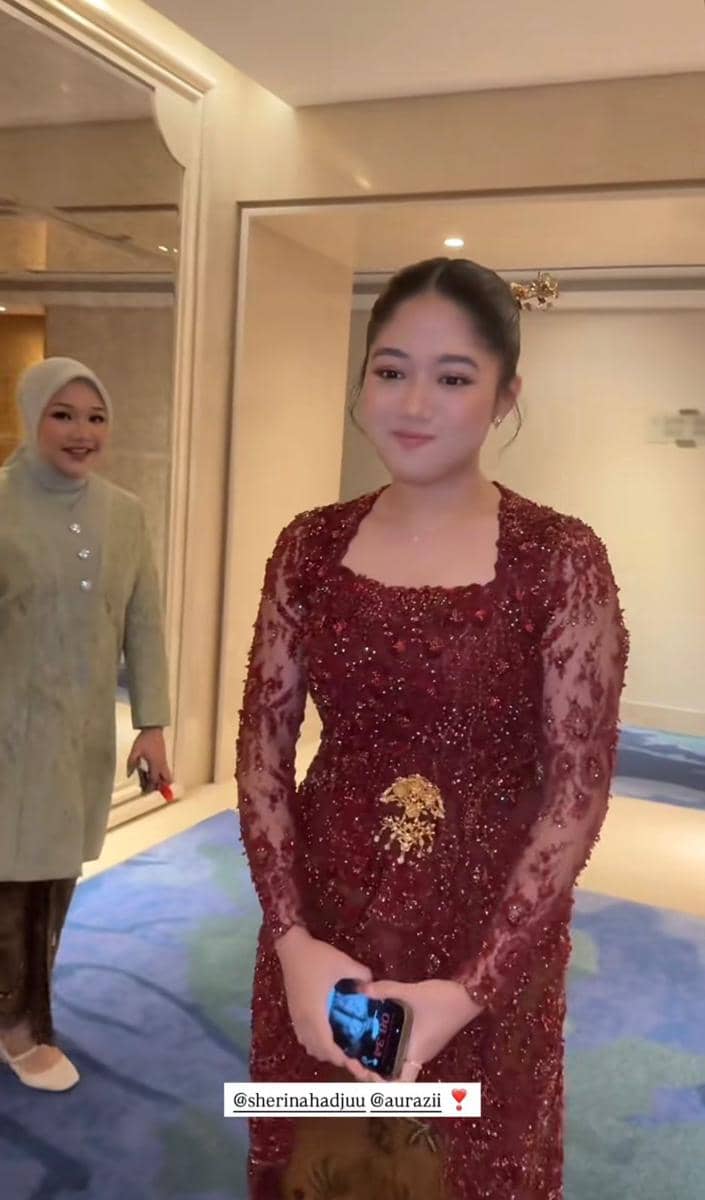 Gaya Keluarga di Akad Syifa Hadju-El Rumi (instagram.com/fifiluthfiyahfifi)