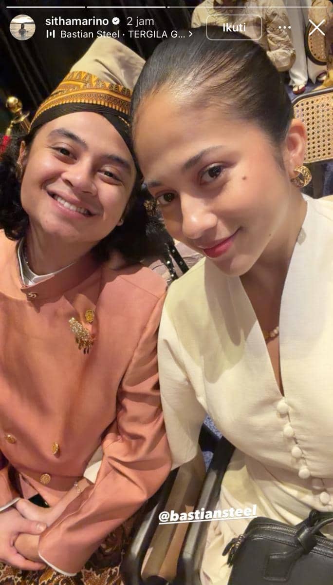 potret artis di pernikahan El Rumi dan Syifa Hadju