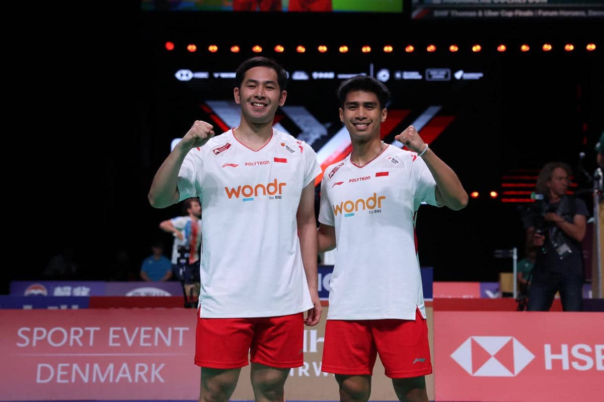 Sabar Karyaman Gutama/Moh. Reza Pahlevi Isfahani membawa Indonesia menyamakan kedudukan dengan Thailand di partai kedua laga kedua fase Grup