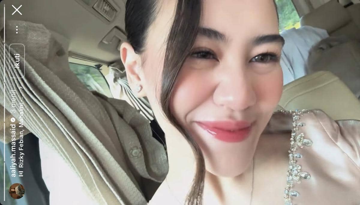 potret artis di pernikahan El Rumi dan Syifa Hadju