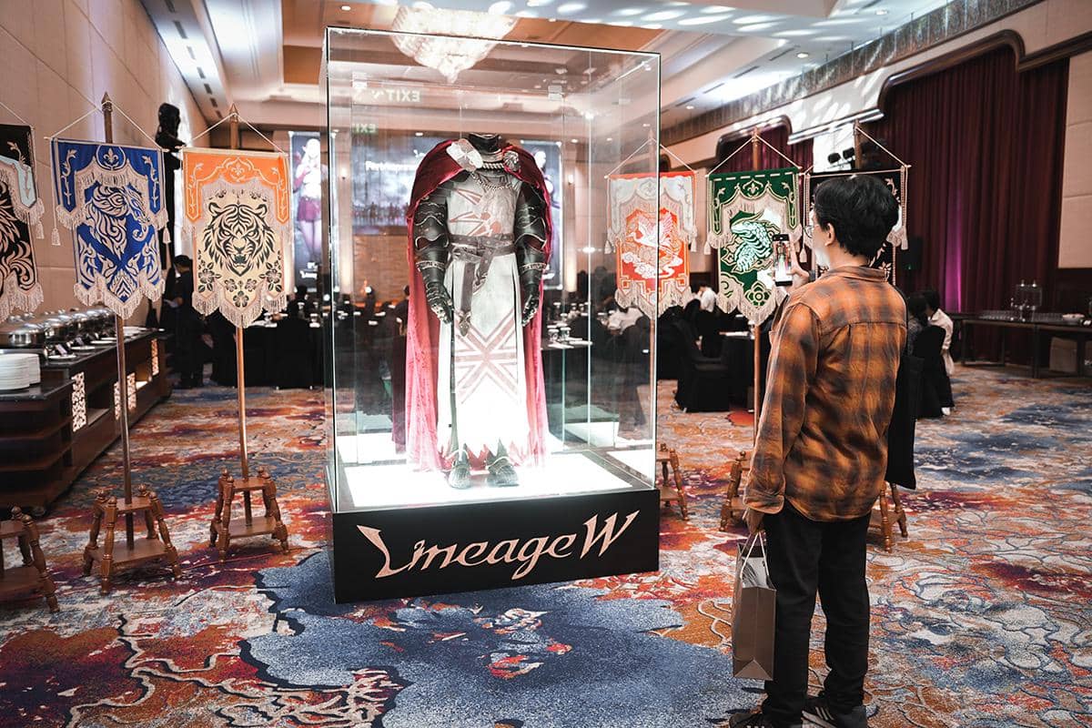 Konferensi Pers Lineage W