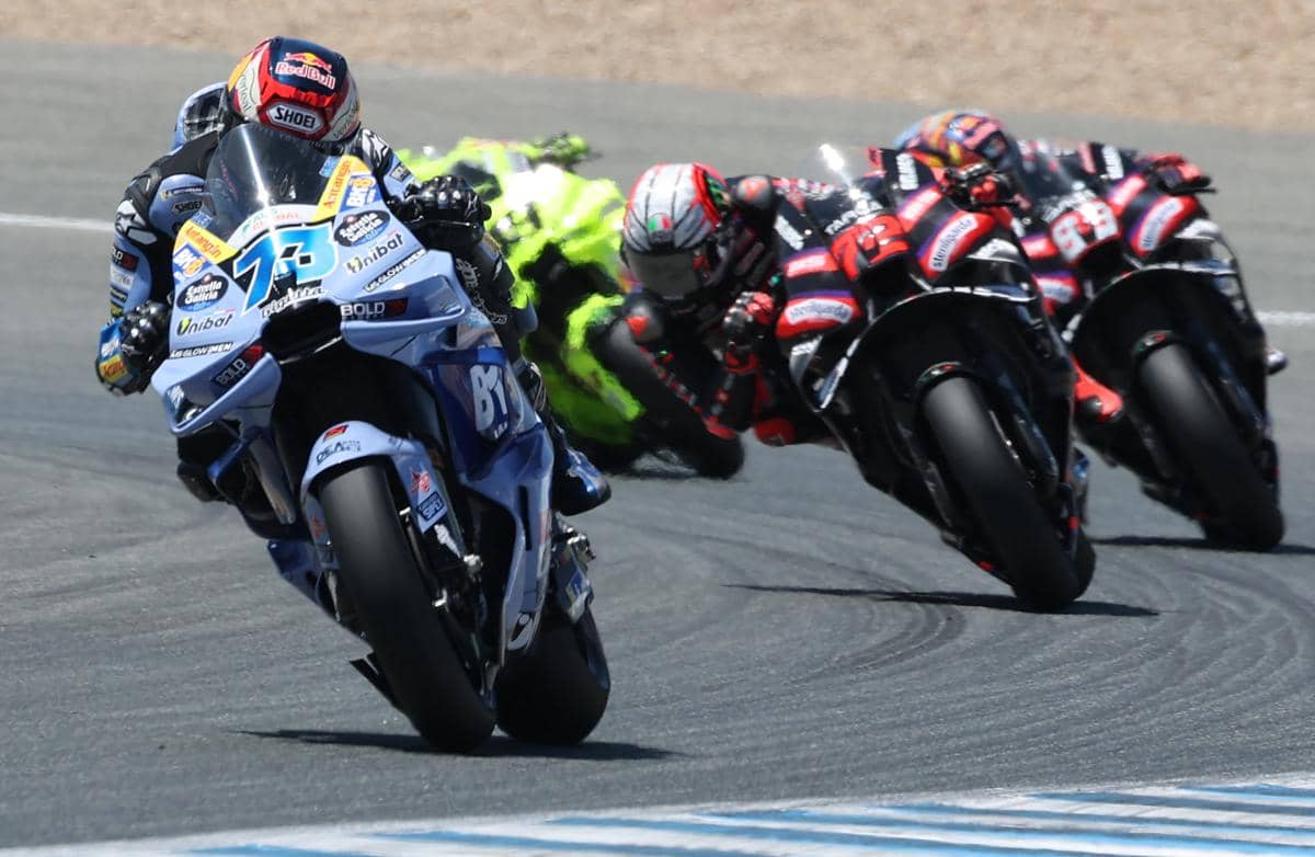 Marc Marquez Crash, Alex Juara MotoGP Spanyol