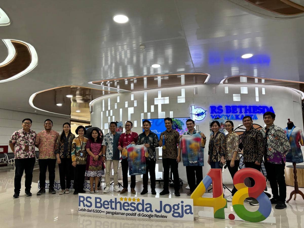 Jumpa pers Bethesda Heritage Run 2026, di RS Bethesda, Minggu (26/4/2026). (IDN Times/Herlambang Jati Kusumo)
