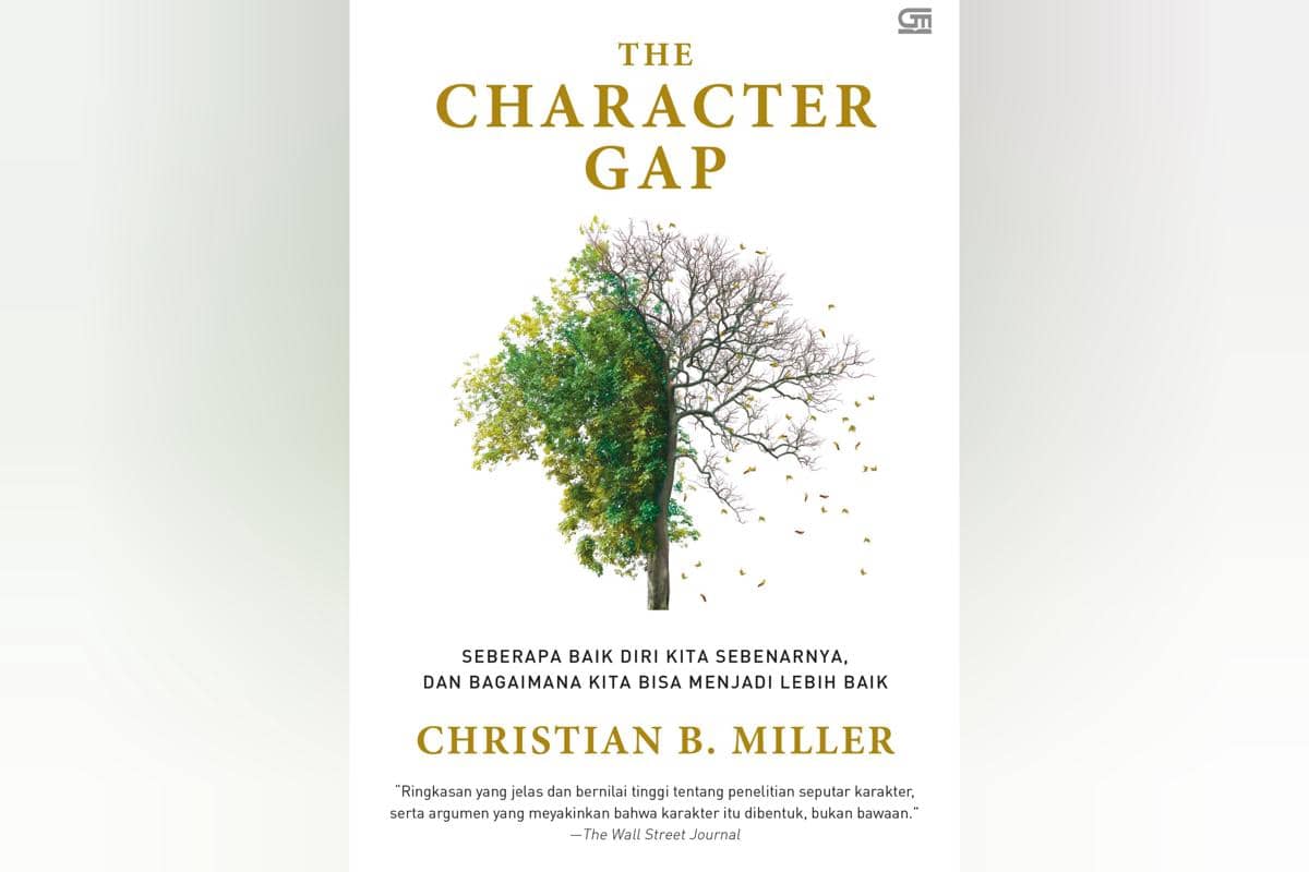 cover buku The Character Gap