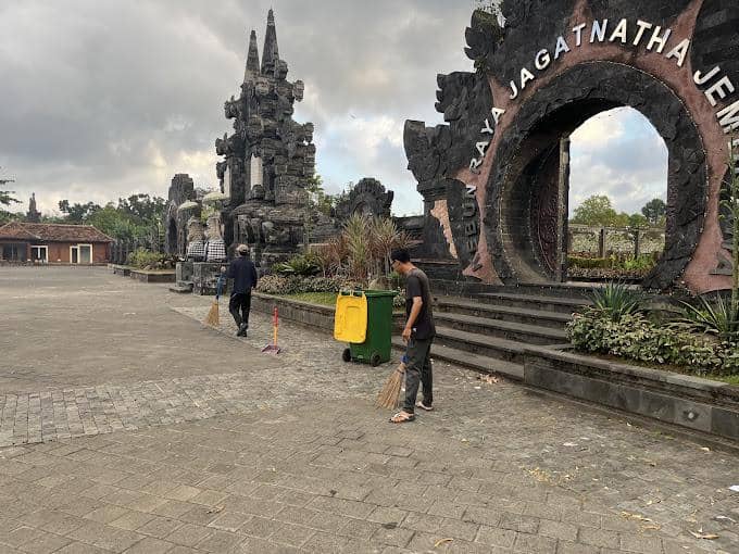 area masuk Kebun Raya Jagatnatha (googleusercontent.com/UPTD Kebun Raya Jagatnatha)