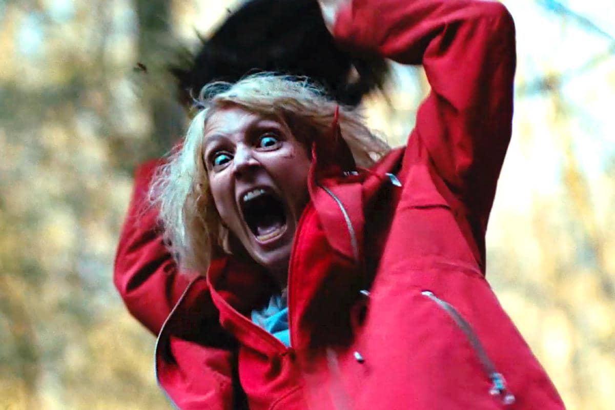 adegan dalam film Hunted