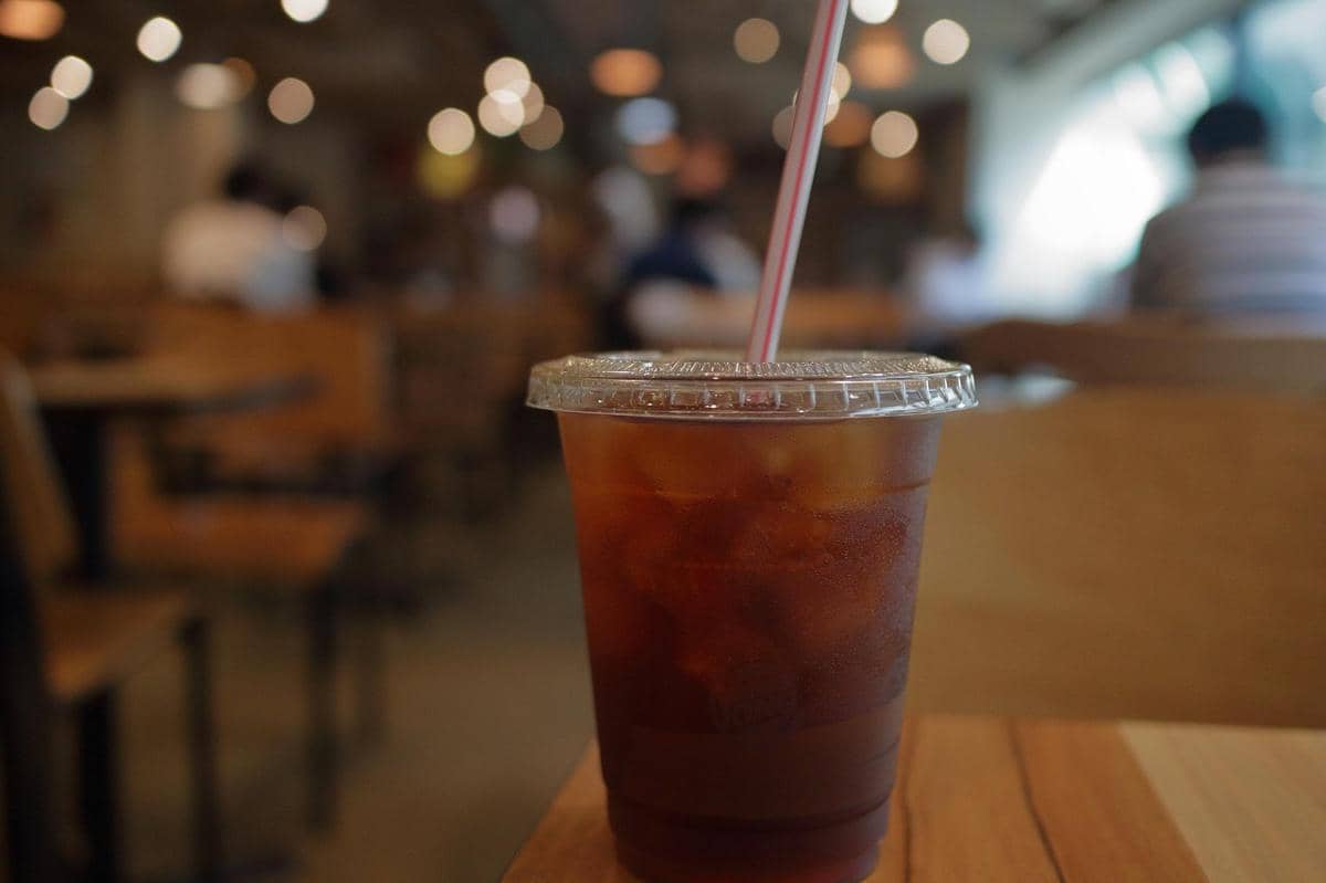 ilustrasi iced americano