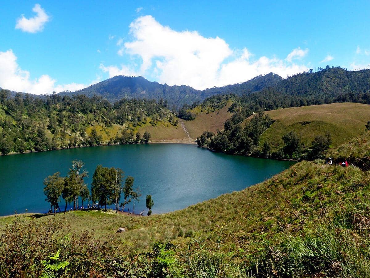Berapa Lama Mendaki Gunung Semeru?