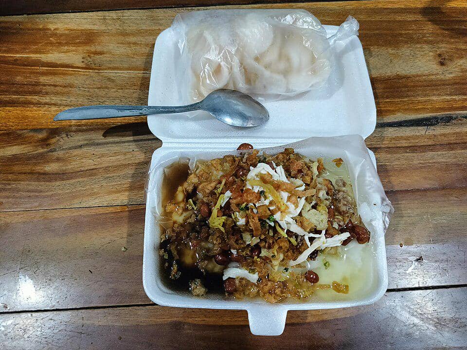 bubur ayam di styrofoam