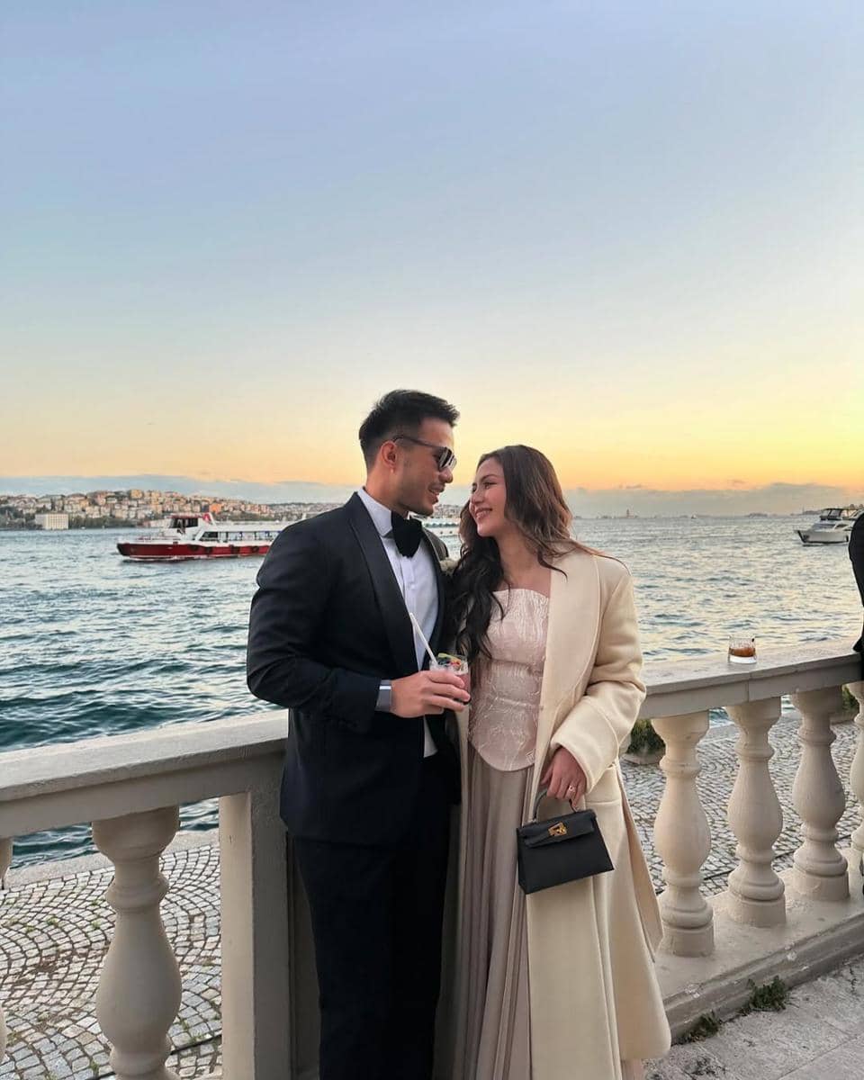 ide OOTD couple ala Jessica Mila dan Yakup Hasibuan 