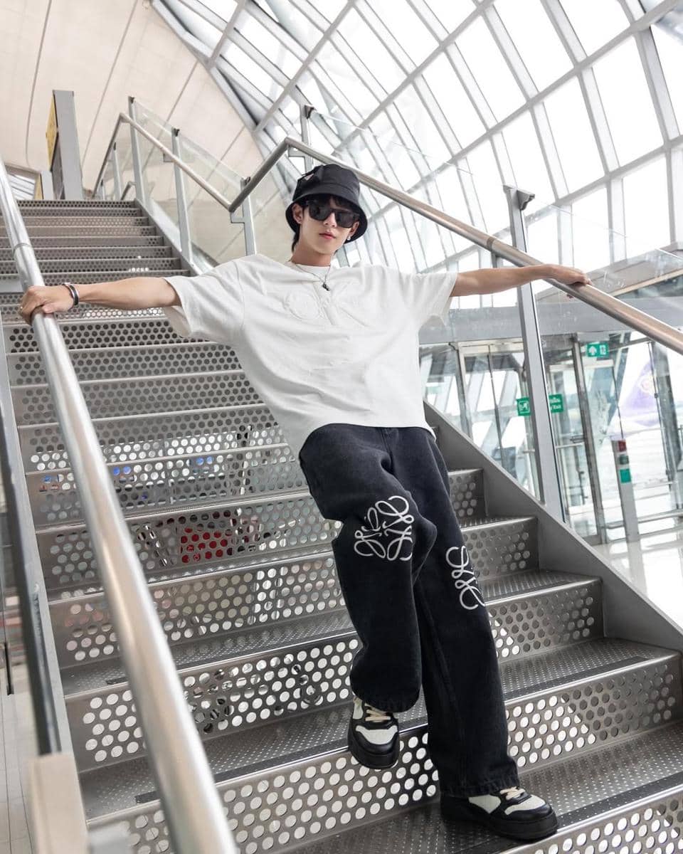 OOTD Sneakers ala Pooh Krittin