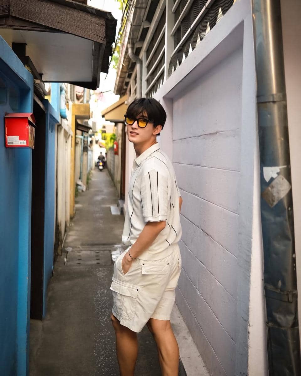 Outfit ala First Chalongrat