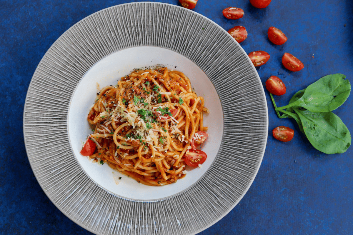 Resep Spaghetti alla Carrettiera, Pasta Pedas Gurih Beraroma Bawang