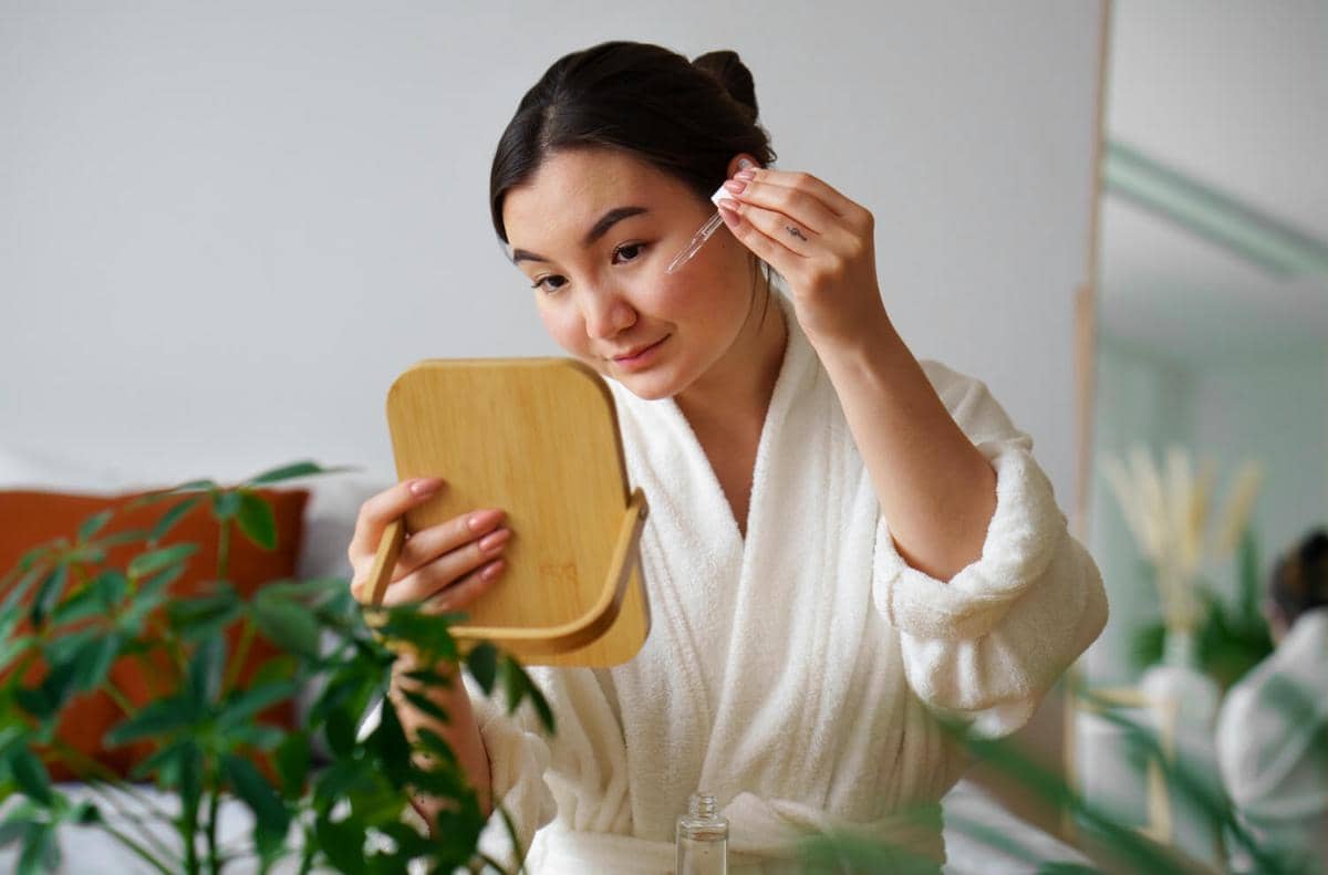 9 Serum Niacinamide Konsentrasi Tinggi, Kulit Cerah dan Bebas Bekas Jerawat