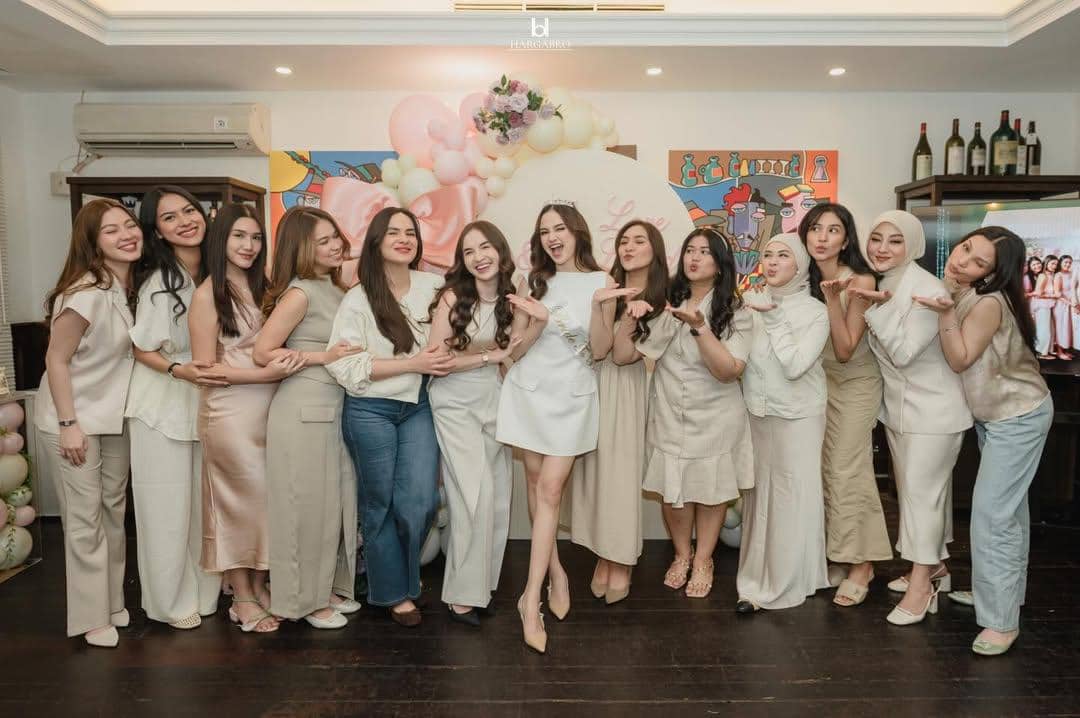 potret OOTD para sahabat Syifa Hadju saat momen bridal shower