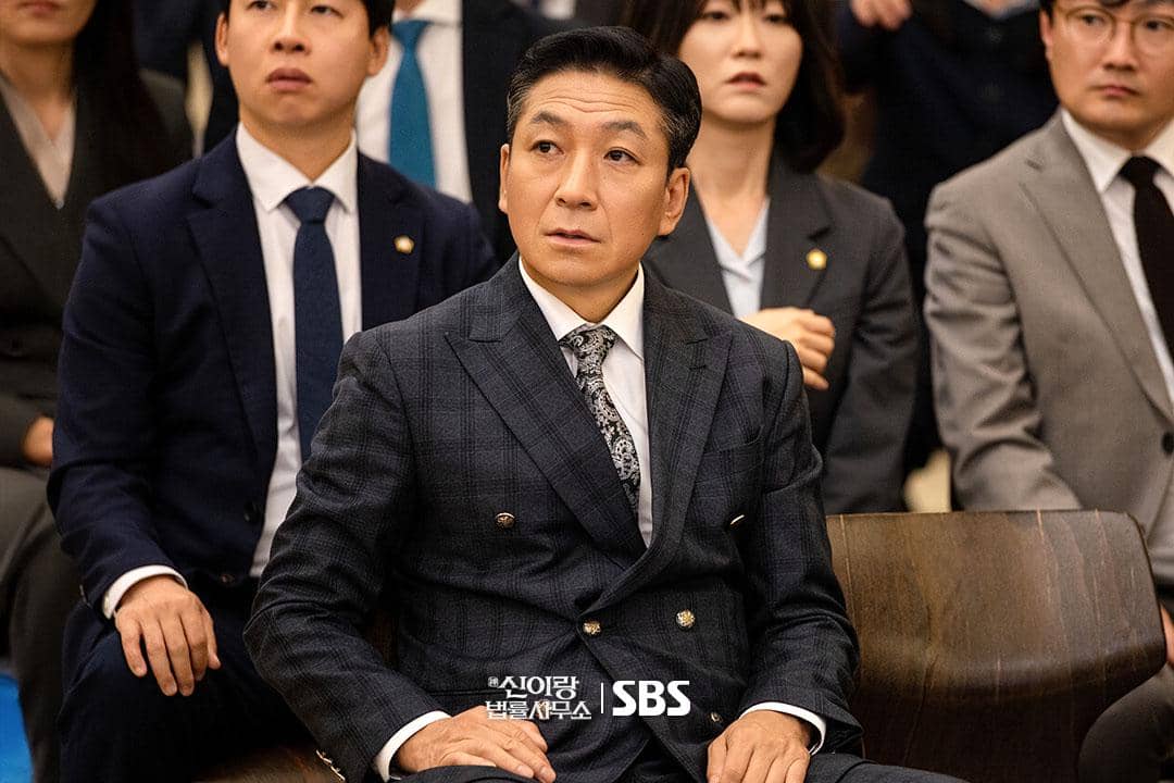 3 Kejahatan Yang Byung Il Pada Keluarga I Rang di Phantom Lawyer