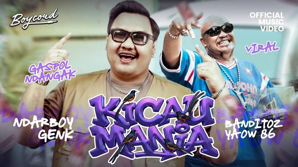 cuplikan lagu "Kicau Mania"