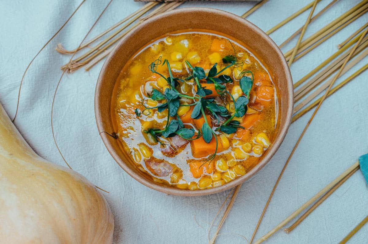 5 Tips Membuat Sup Jagung di Rumah agar Lebih Gurih dan Praktis