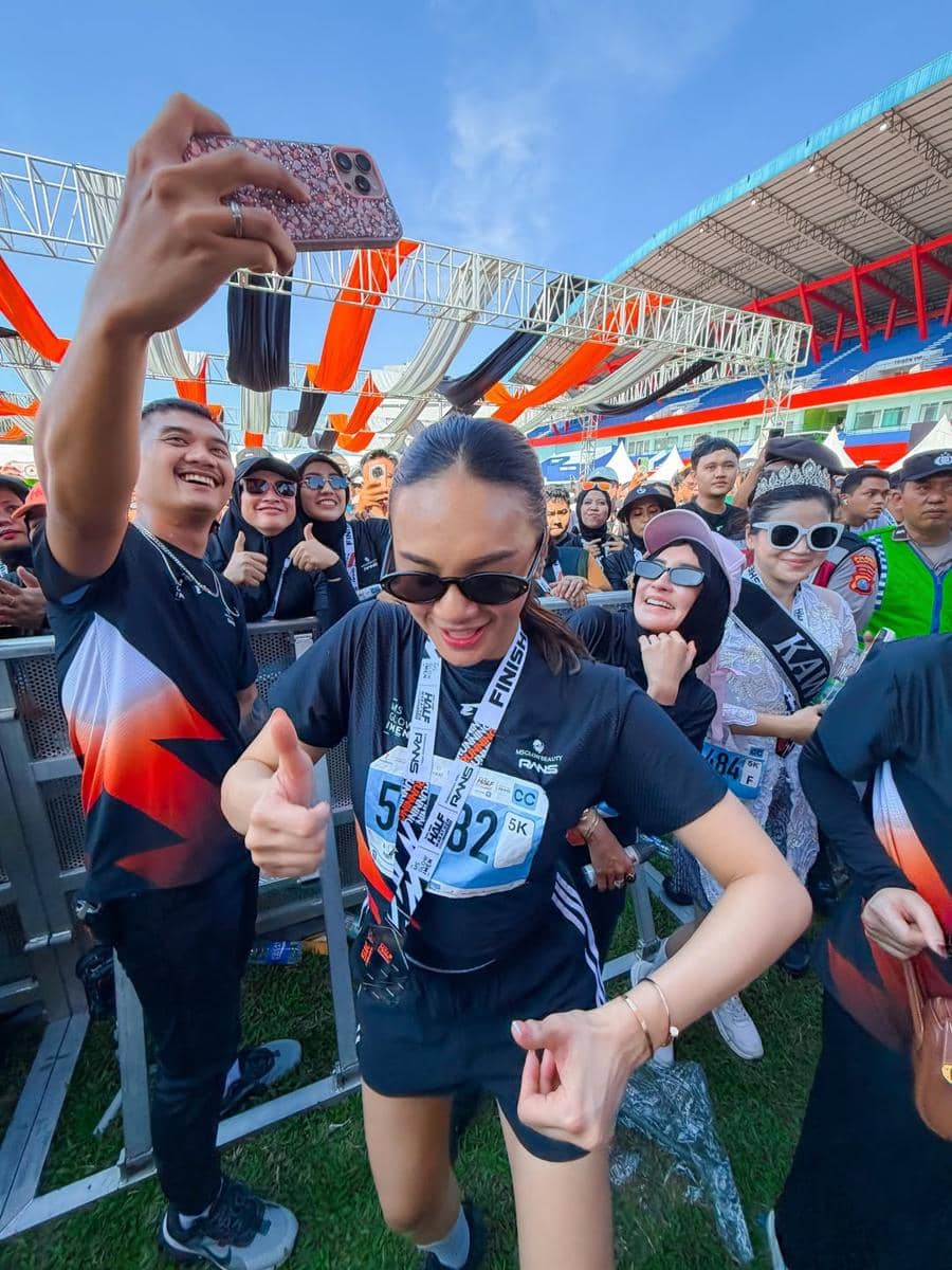 Violenzia Jeanette ikut event lari 5K di Malang