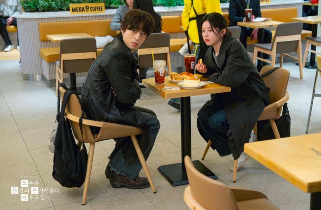 Cuplikan drakor We Are All Trying Here