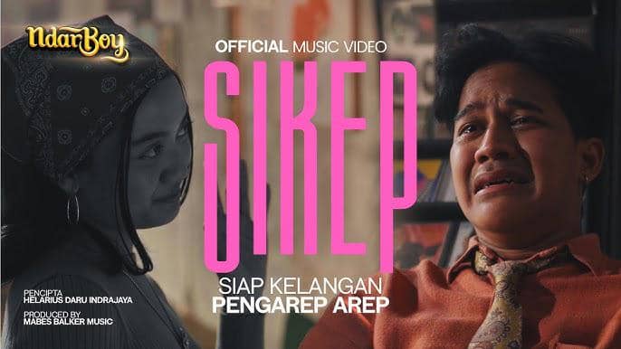 cuplikan video klip lagu "Sikep"