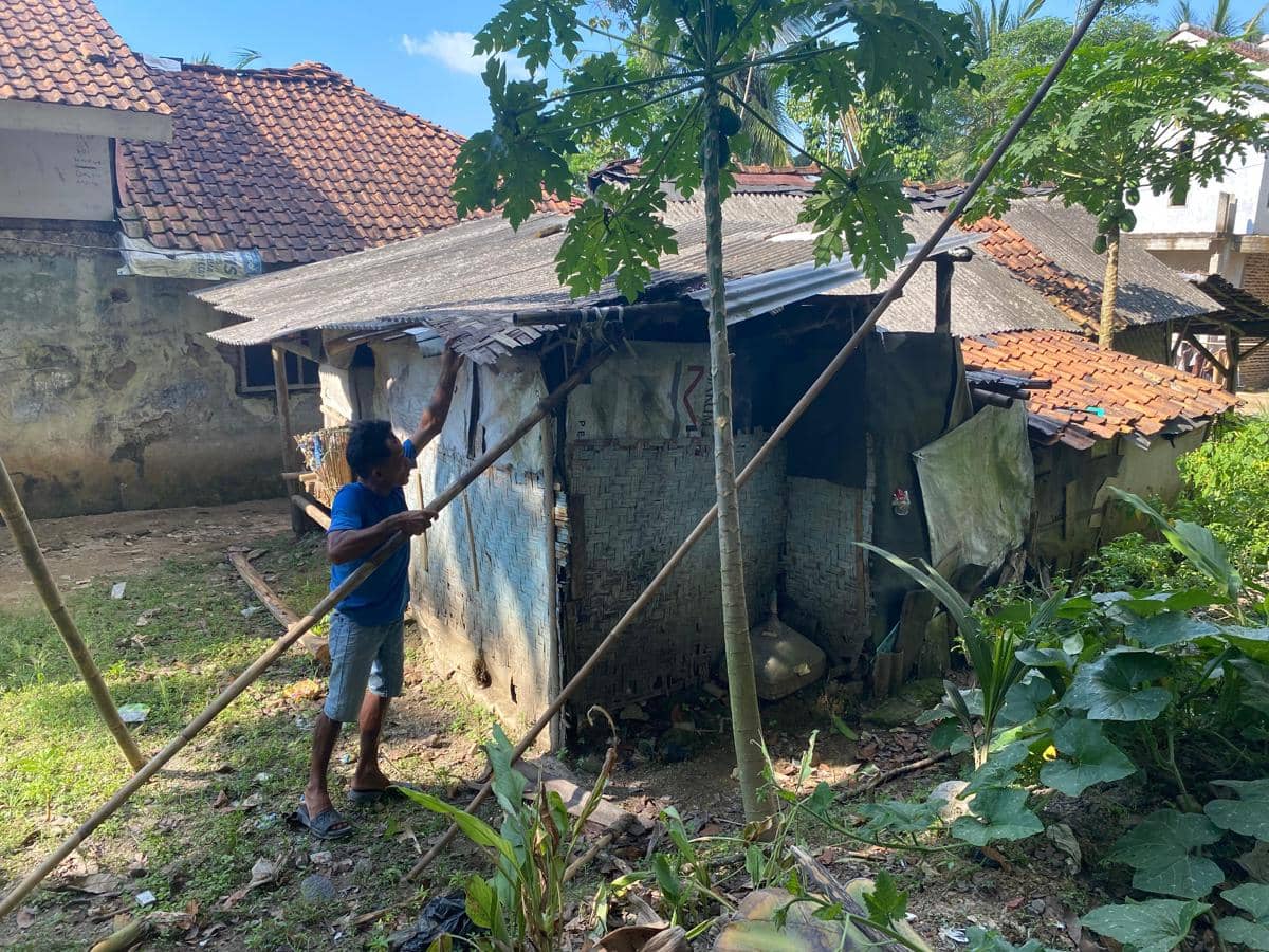 15 Tahun Hidup di Rumah Reyot, Warga di Lebak Belum Tersentuh Bantuan
