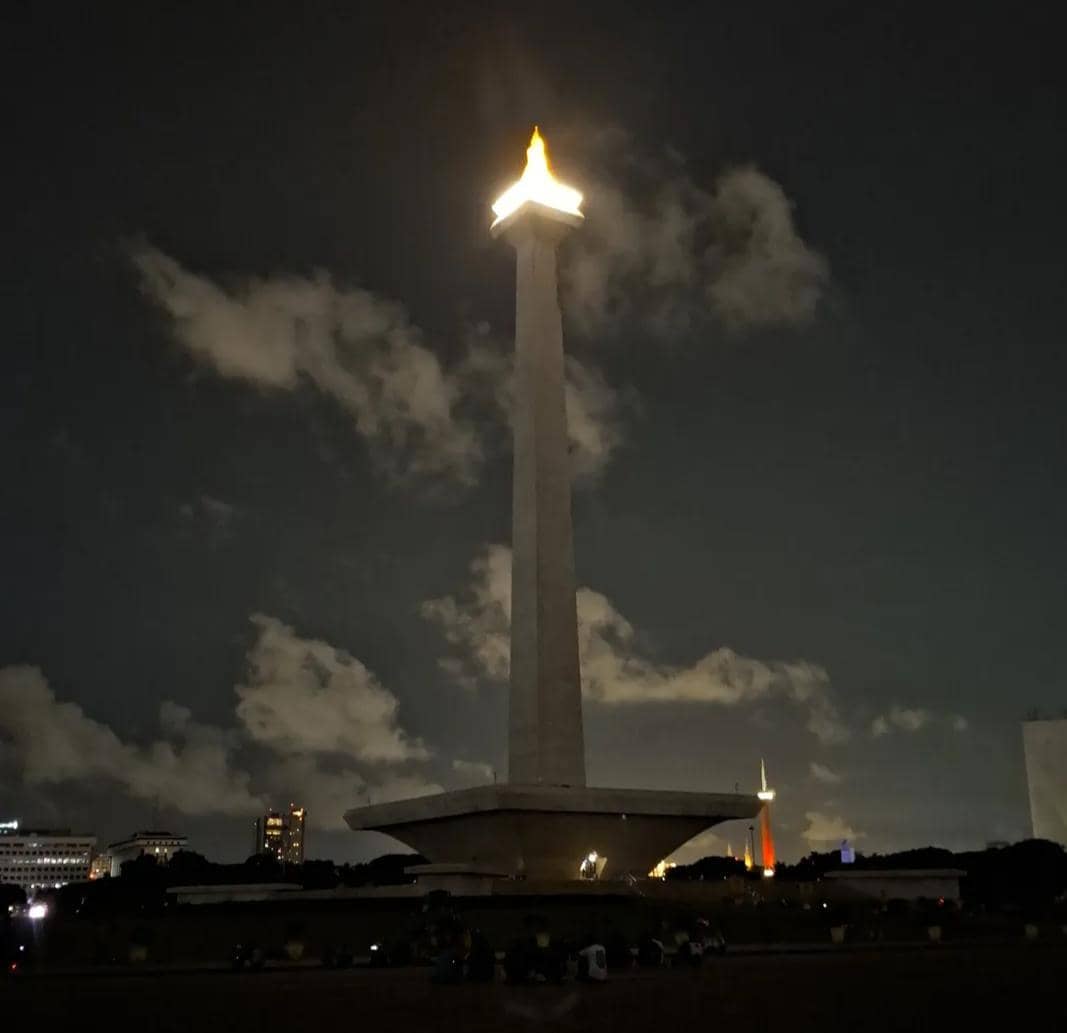 Hari Bumi 2026: Jakarta Padam 1 Jam, Turunkan Emisi 77,53 ton