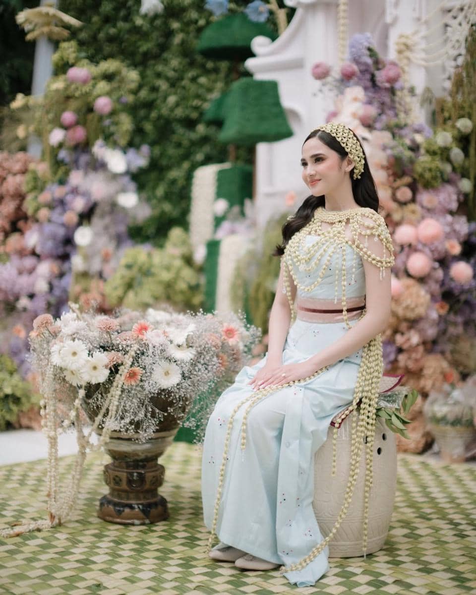 Gaya El Rumi dan Syifa Hadju