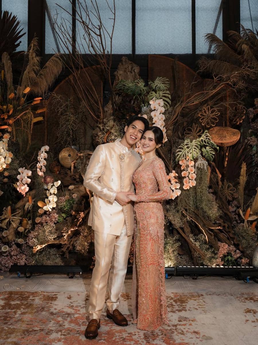 Gaya El Rumi dan Syifa Hadju