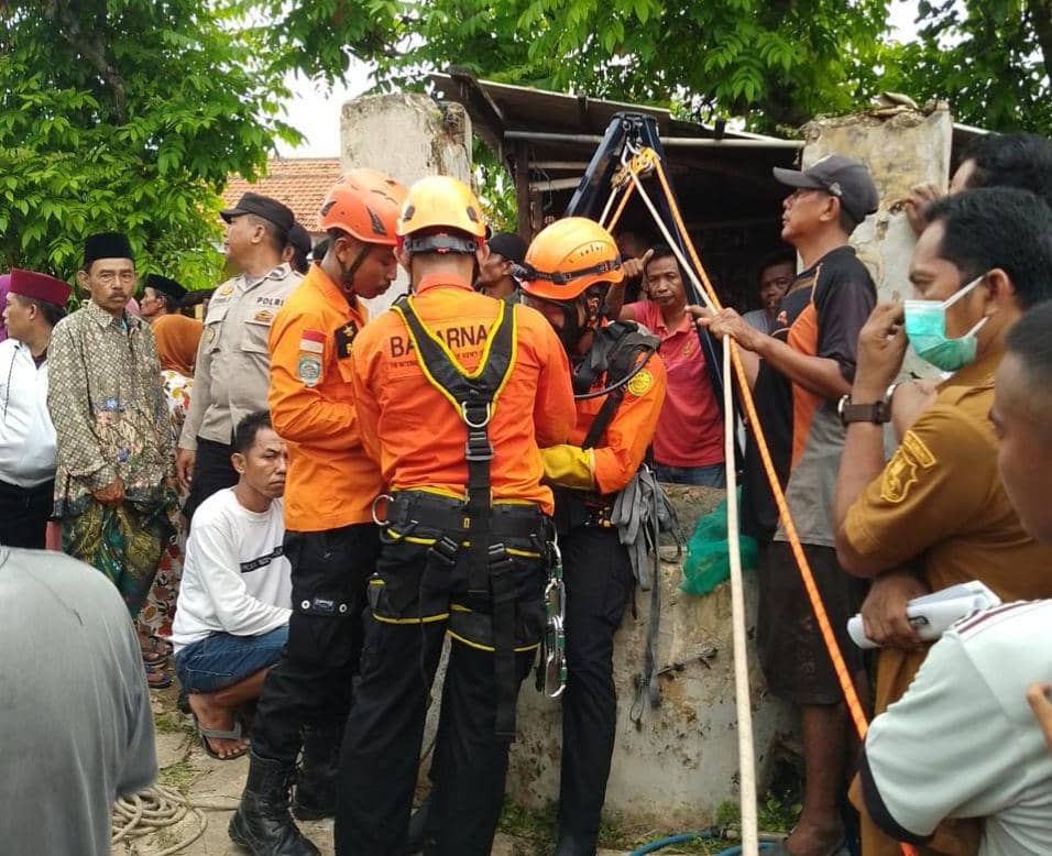 Nenek di Sumenep Dievakuasi dari Sumur Sedalam 25 Meter